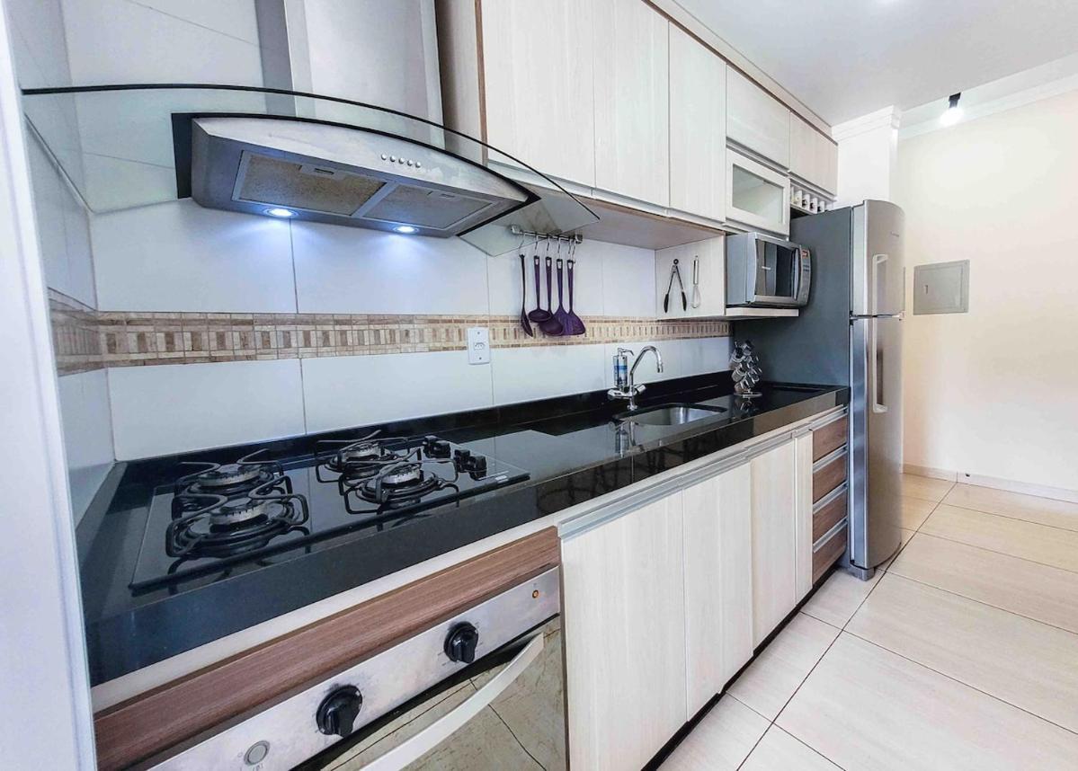 Grande Apt No Centro C/ Cozinha Completa Varanda Poços de Caldas Exterior foto